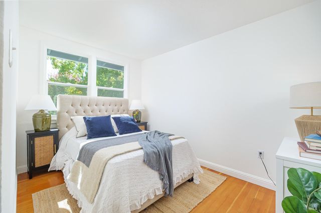 21 Lovejoy Way, Novato, CA 94949