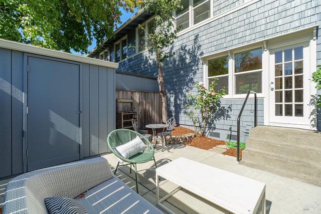 21 Lovejoy Way, Novato, CA 94949