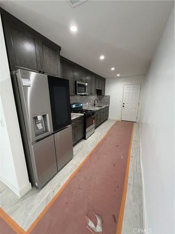 4045 Martin Luther King Jr, Lynwood, CA 90262
