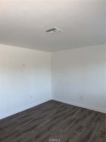 4045 Martin Luther King Jr, Lynwood, CA 90262