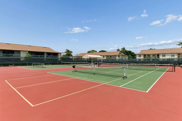 901 Pinecrest Circle A, Jupiter, FL 33458