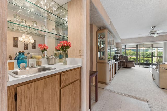 901 Pinecrest Circle A, Jupiter, FL 33458