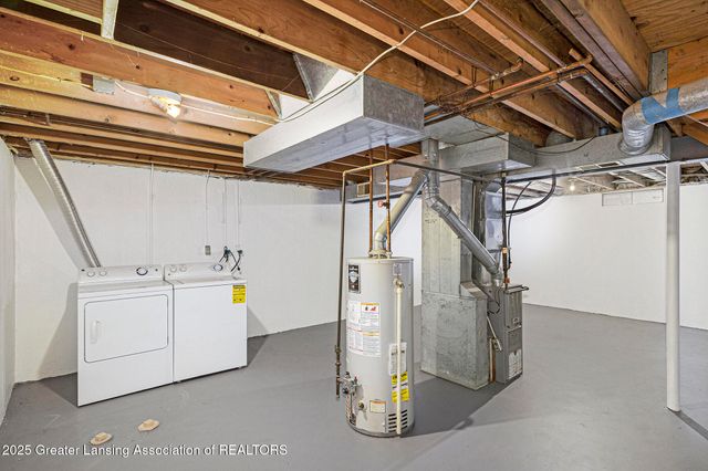 905 Registry Drive, 128, Grand Ledge, MI 48837