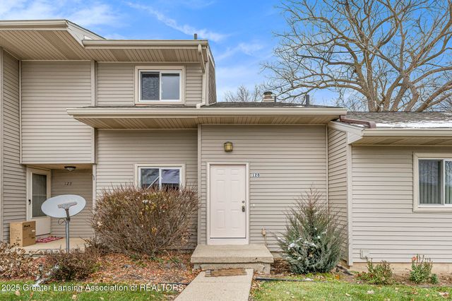 905 Registry Drive, 128, Grand Ledge, MI 48837