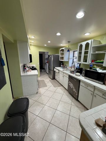 2326 E Winsett Street, Tucson, AZ 85719