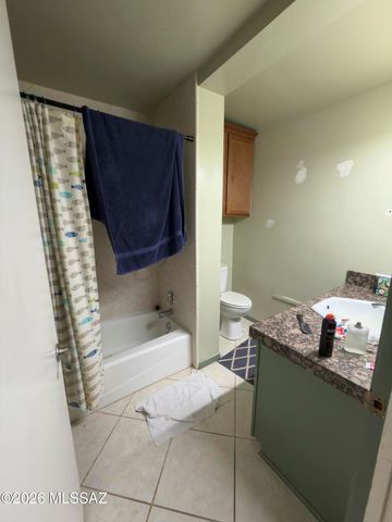 2326 E Winsett Street, Tucson, AZ 85719