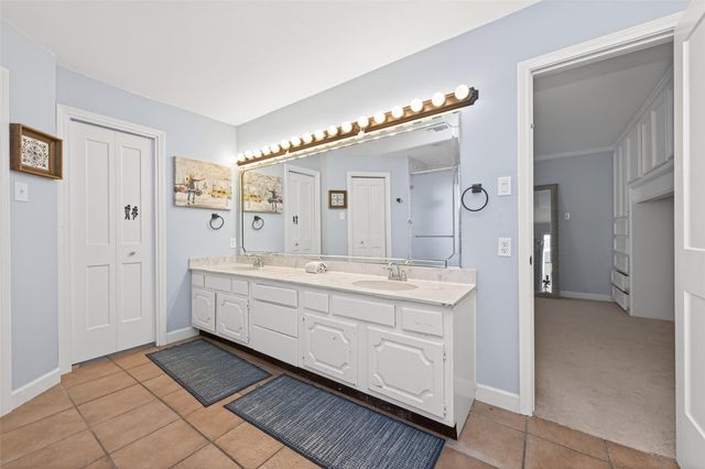 15718 Cascade Point Drive, Houston, TX 77084