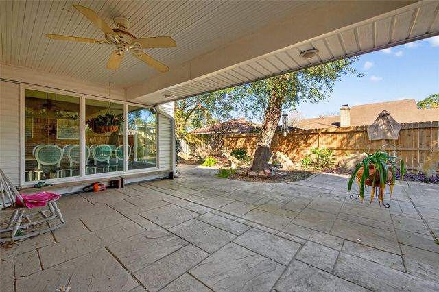 15718 Cascade Point Drive, Houston, TX 77084