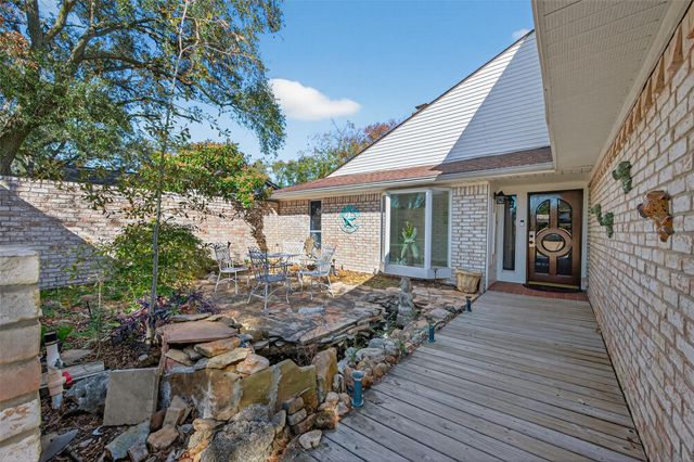 15718 Cascade Point Drive, Houston, TX 77084