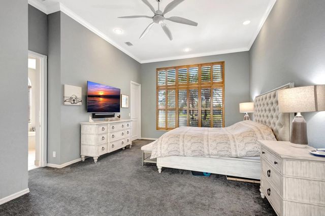 150 Sedona Way, Palm Beach Gardens, FL 33418