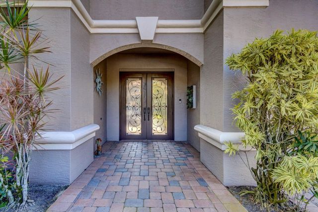 150 Sedona Way, Palm Beach Gardens, FL 33418