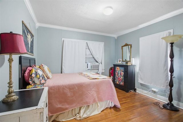 721 Moss Street, Lake Charles, LA 70601