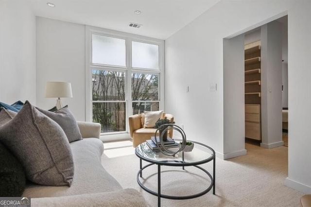 1337 Peachtree View, Brookhaven, GA 30319