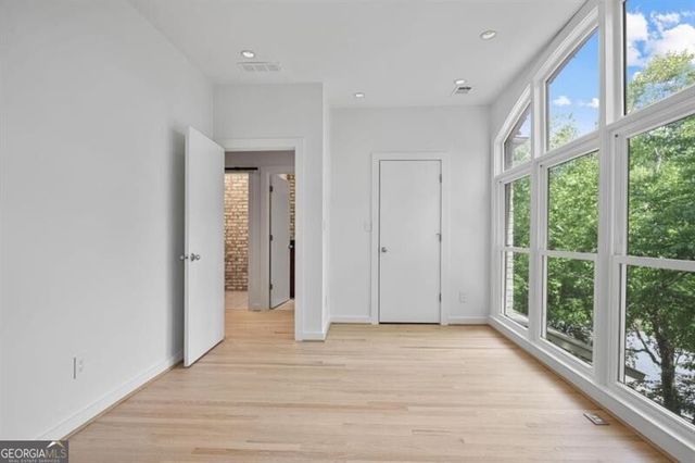 1337 Peachtree View, Brookhaven, GA 30319