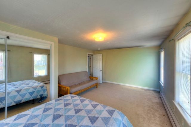 11 Hyland Ave, Leicester, MA 01524