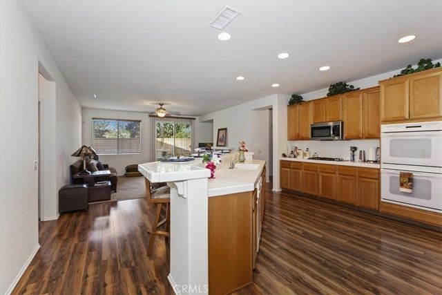 7021 Mesada Street, Rancho Cucamonga, CA 91701