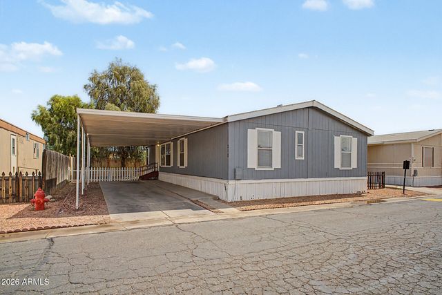 8427 W GLENDALE Avenue 210, Glendale, AZ 85305