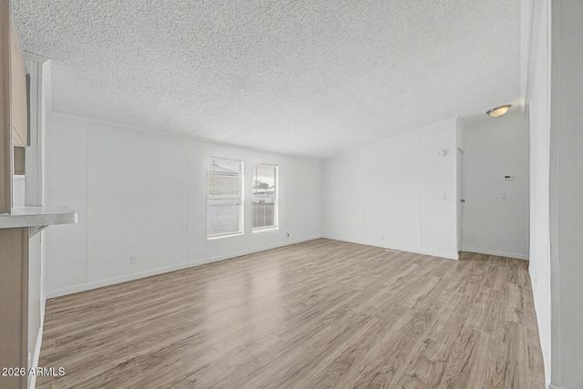 8427 W GLENDALE Avenue 210, Glendale, AZ 85305