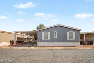 8427 W GLENDALE Avenue 210, Glendale, AZ 85305