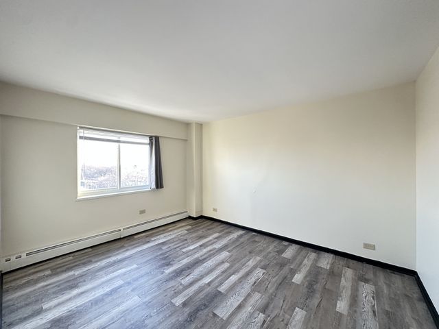 1400 Chicago Avenue 802, Evanston, IL 60201