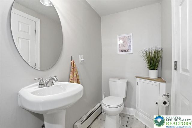 348 Hillcrest Avenue, Lower Nazareth Twp, PA 18064