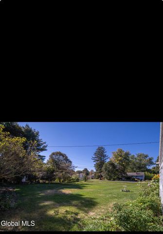 16 Richland Drive, Glenville, NY 12302