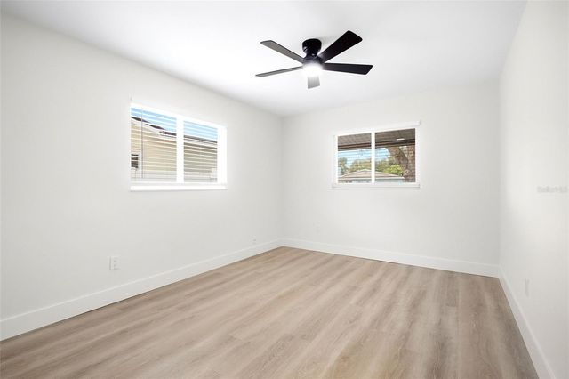 5734 20TH AVENUE N, St Petersburg, FL 33710