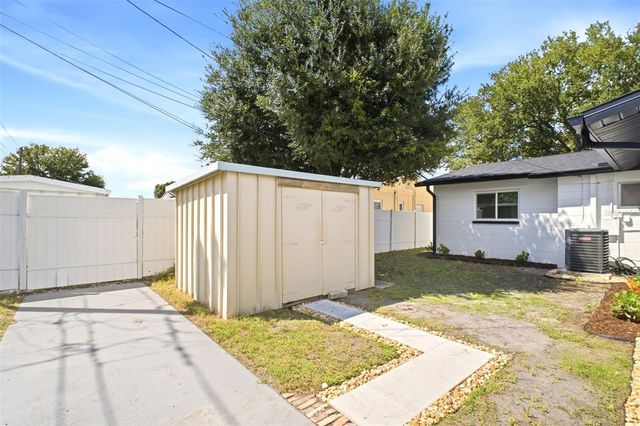 5734 20TH AVENUE N, St Petersburg, FL 33710