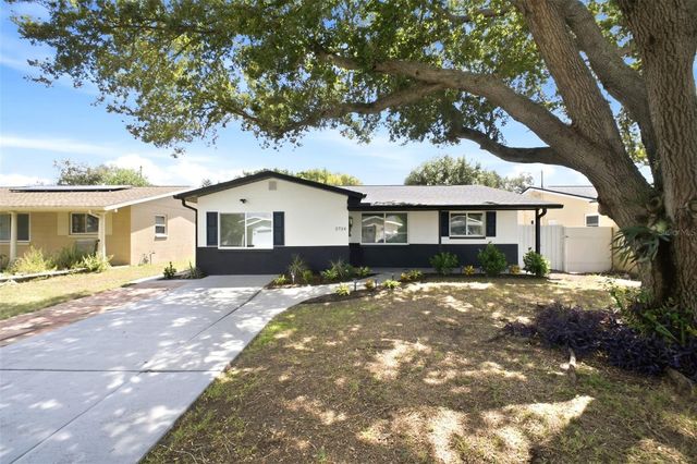 5734 20TH AVENUE N, St Petersburg, FL 33710