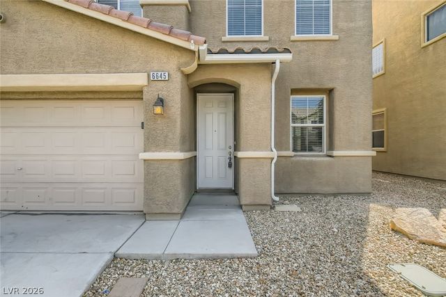 6645 Evening Grosbeak Place, North Las Vegas, NV 89084