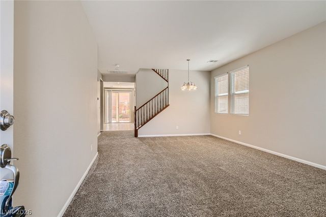 6645 Evening Grosbeak Place, North Las Vegas, NV 89084