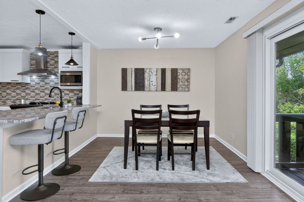 8255 Juniper Court 36D, Palos Hills, IL 60465 — photo 4