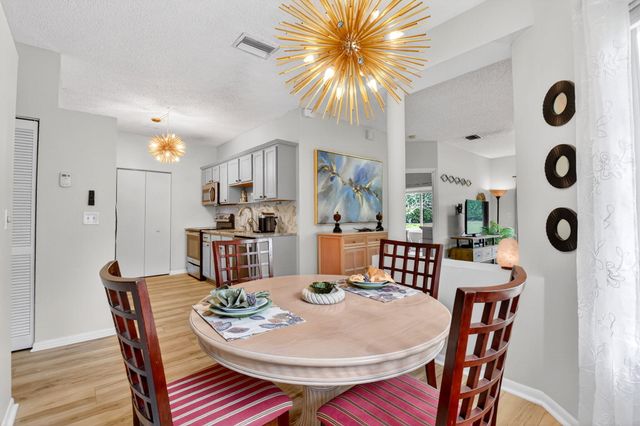 9876 Kamena Circle, Boynton Beach, FL 33436