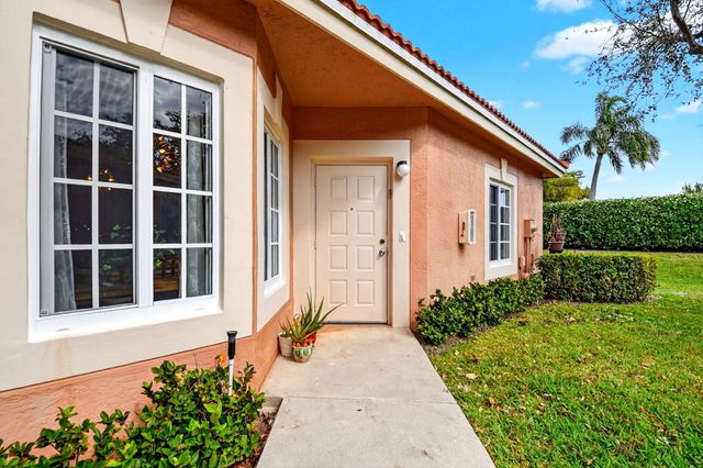9876 Kamena Circle, Boynton Beach, FL 33436