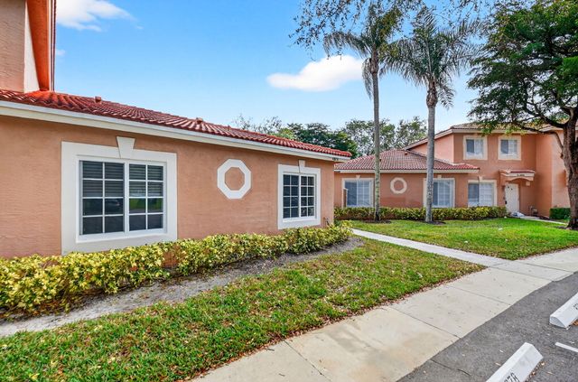 9876 Kamena Circle, Boynton Beach, FL 33436