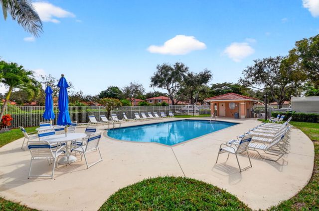 9876 Kamena Circle, Boynton Beach, FL 33436