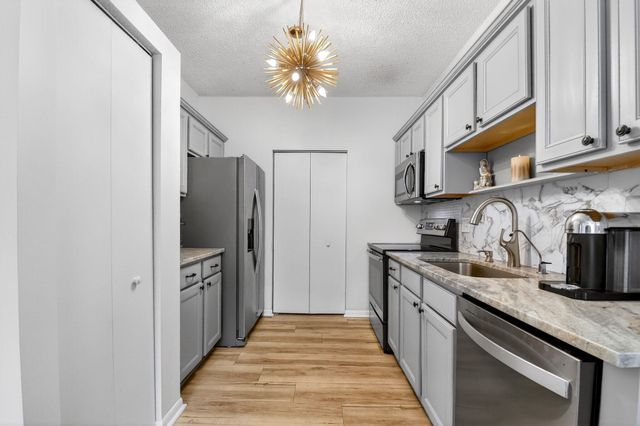 9876 Kamena Circle, Boynton Beach, FL 33436