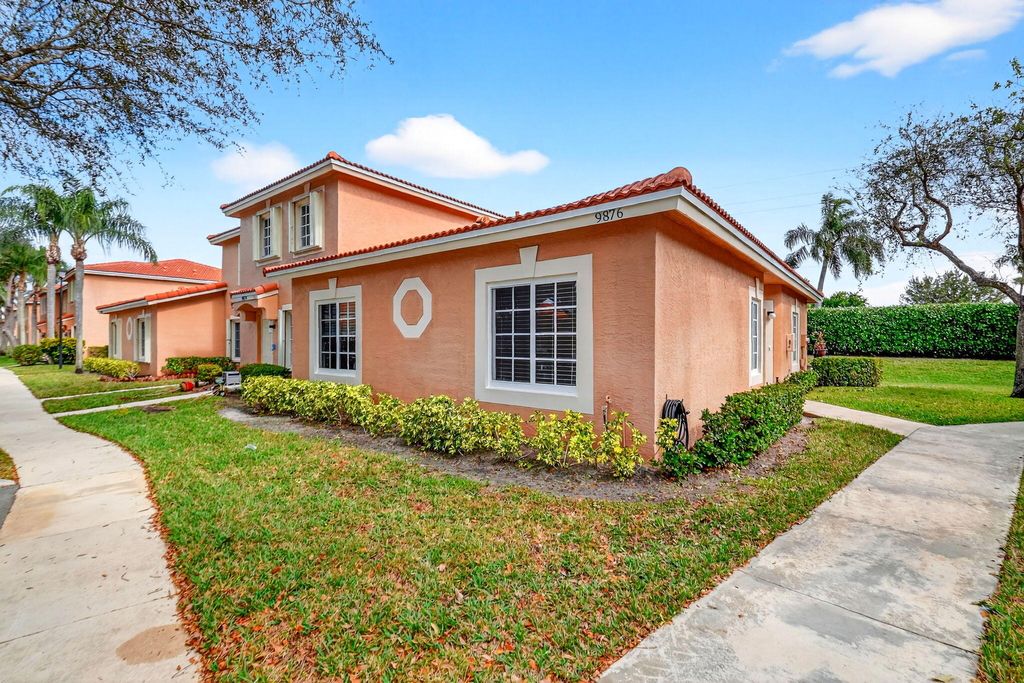 9876 Kamena Circle, Boynton Beach, FL 33436