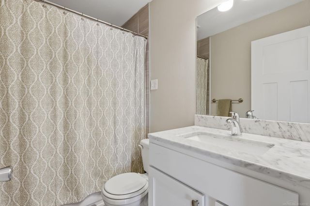 4702 Rosewold Avenue, Royal Oak, MI 48073