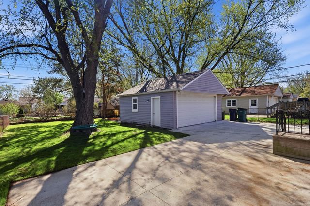 4702 Rosewold Avenue, Royal Oak, MI 48073