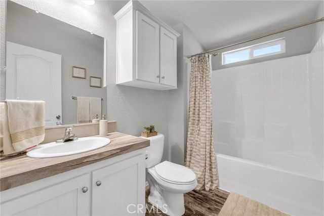 2755 Arrow Highway 97, La Verne, CA 91750