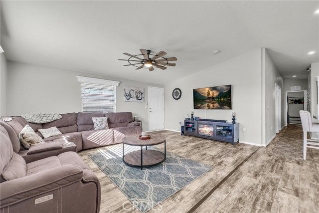 2755 Arrow Highway 97, La Verne, CA 91750