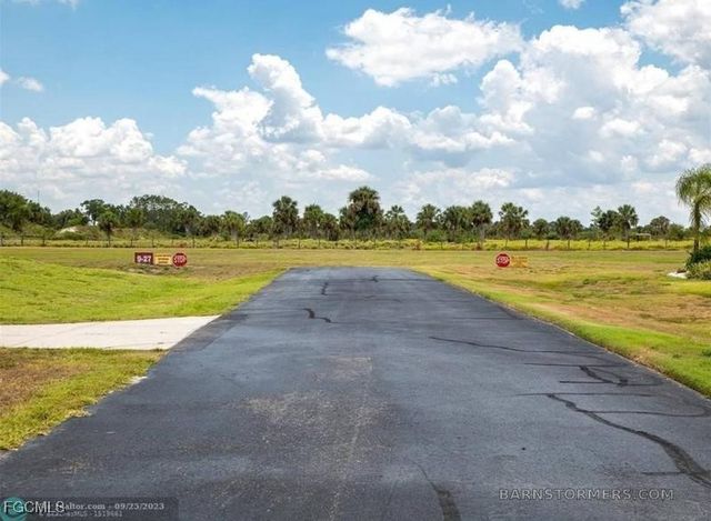 1520 Lindbergh LOOP, Labelle, FL 33935