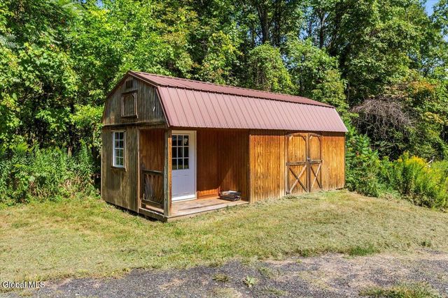 196 County Highway 123, Mayfield, NY 12117