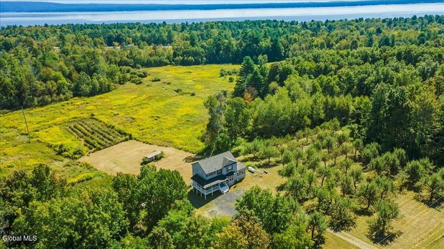 196 County Highway 123, Mayfield, NY 12117