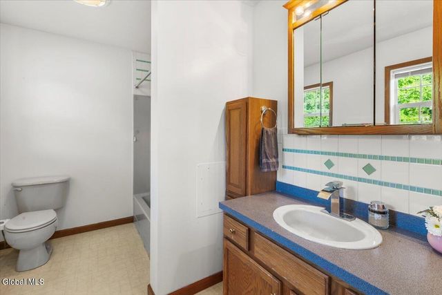 196 County Highway 123, Mayfield, NY 12117