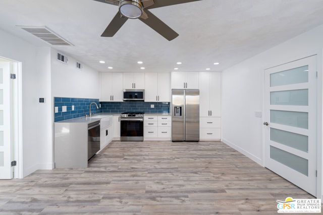 1589 Sunflower Court, Palm Springs, CA 92262