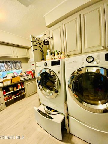 24303 Woolsey Canyon Road 39, Canoga Park, CA 91304