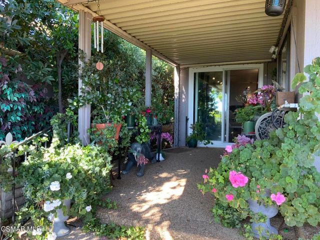 24303 Woolsey Canyon Road 39, Canoga Park, CA 91304