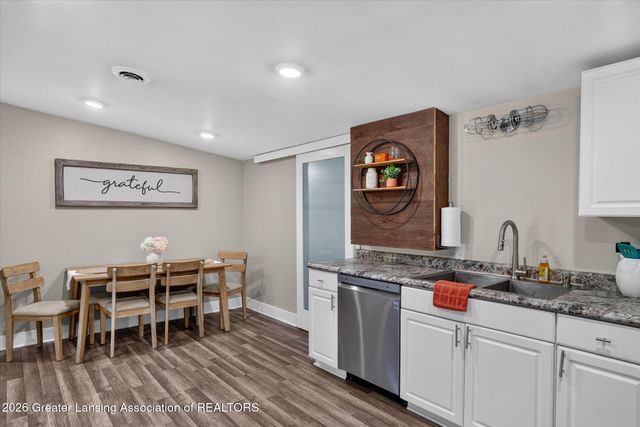 715 Birchwood Street, Dewitt, MI 48820